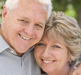 老後の夫婦の画像